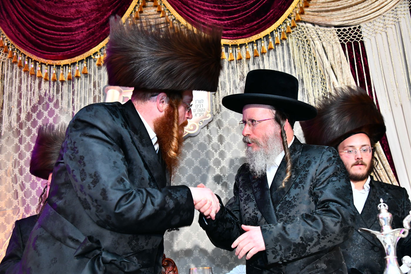 הכנסת ספר תורה בקאליב