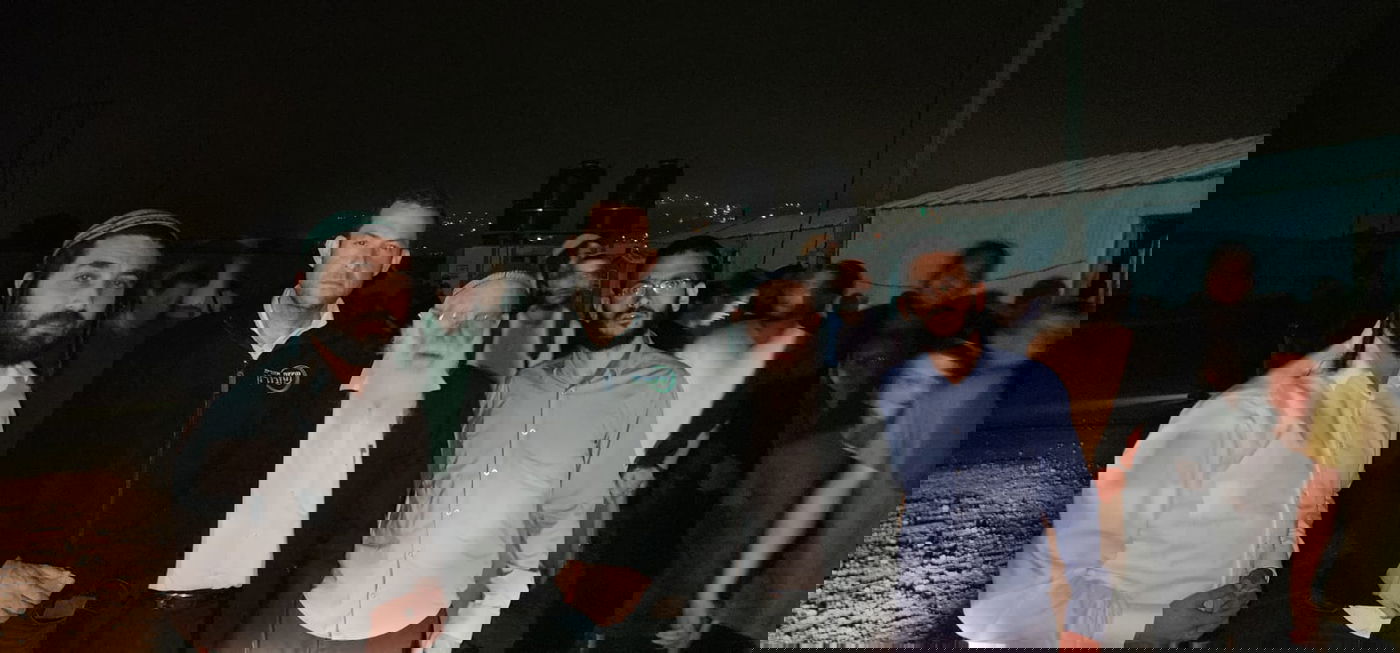 העליה לאביתר, הלילה