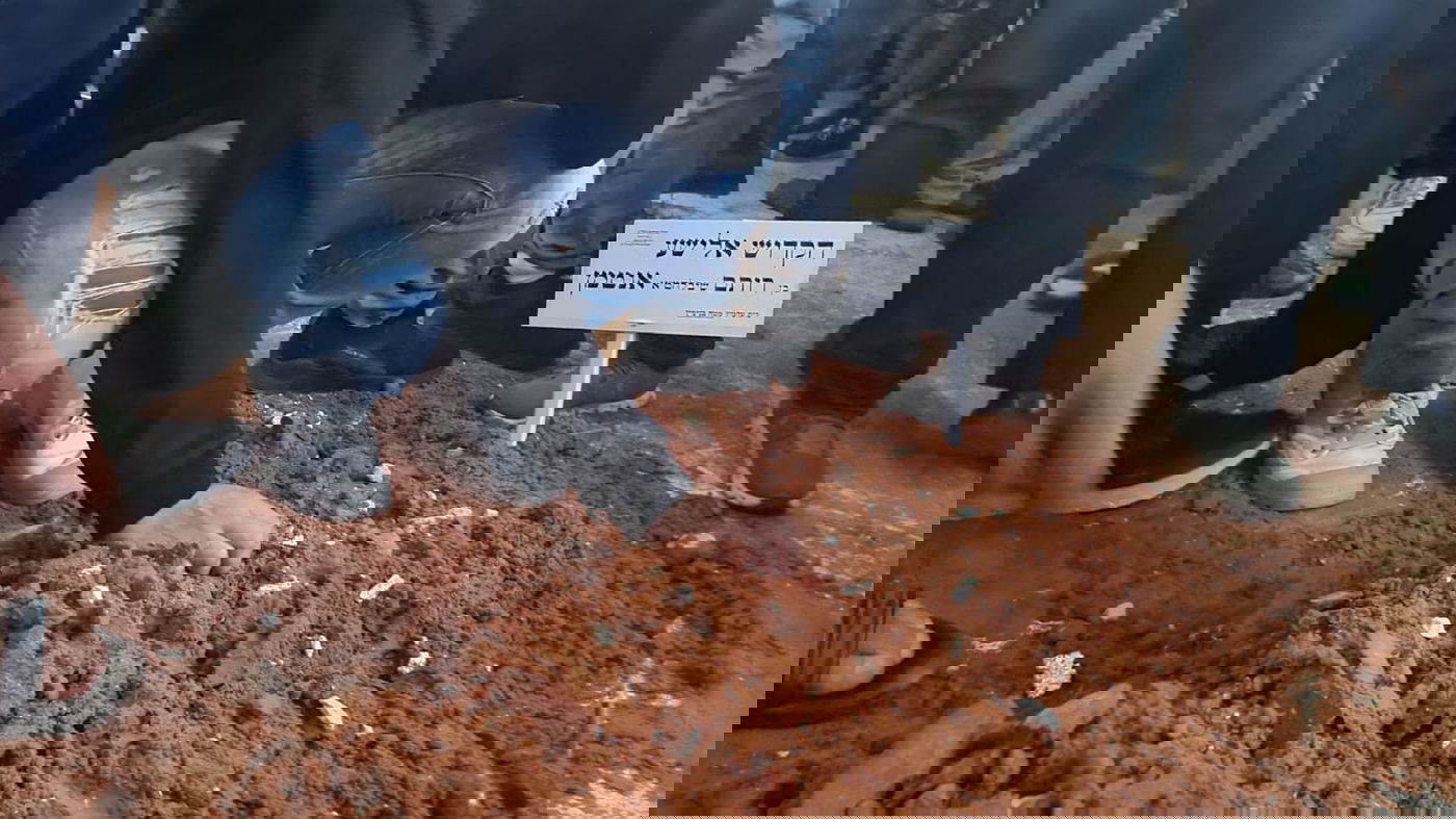 אלישע אנטמן והראל מסעוד הי"ד הובאו למנוחות; "אח שלי מת; אני שבור, אני הרוס"