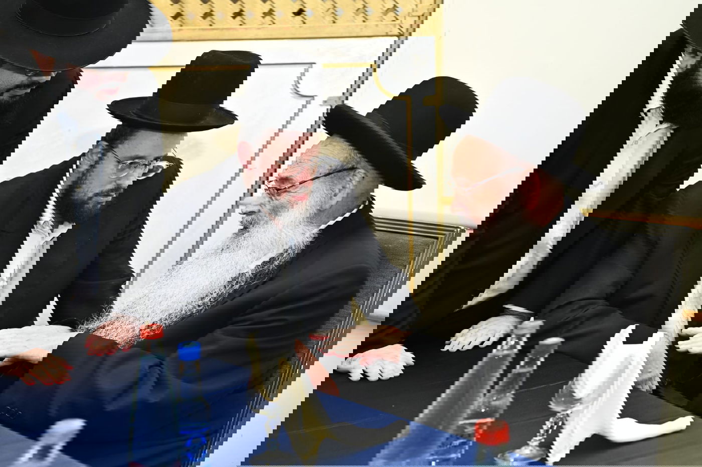 זופניק בכיכר • כל התמונות, הנייעס והחשיפות של השבוע