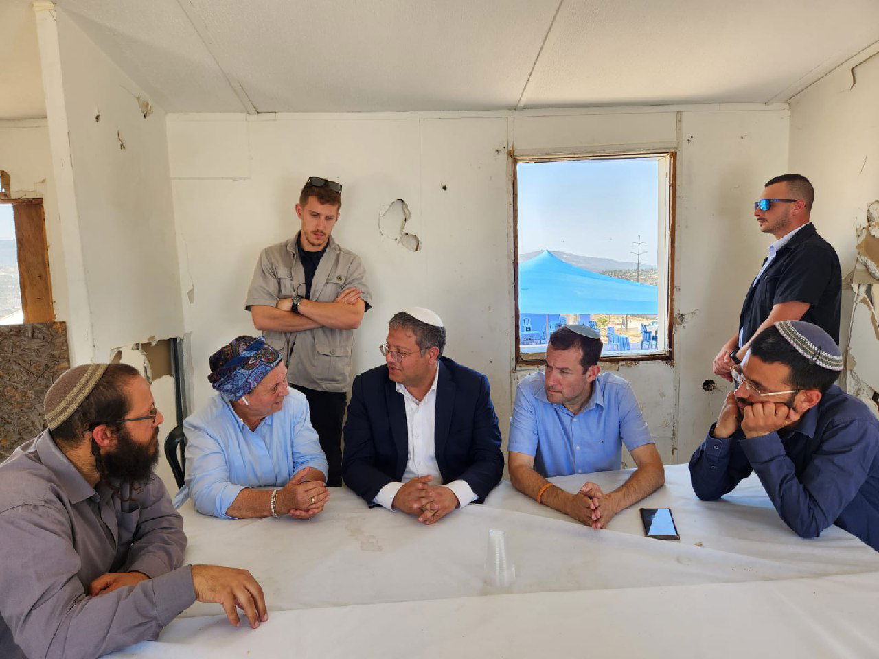 בן גביר ביישוב אביתר: "אנחנו מגבים אתכם - רוצו לגבעות"