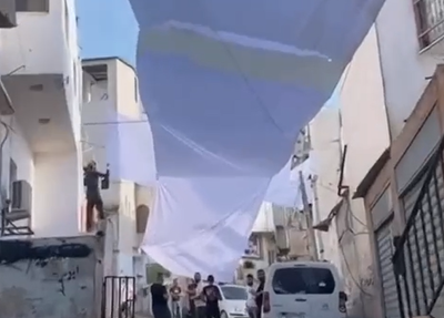 מפחדים מעוד חיסול אווירי? רחובות ג'נין כוסו בברזנטים