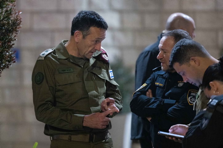 הרמטכ"ל הלוי והמפכ"ל שבתאי