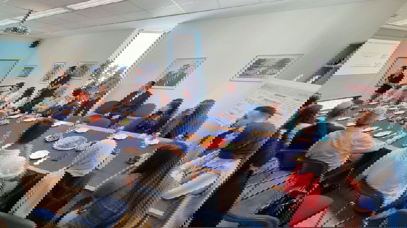 השר מאיר פרוש ערך סיור במזרח ירושלים: "צועדים לפיתוח ושגשוג"