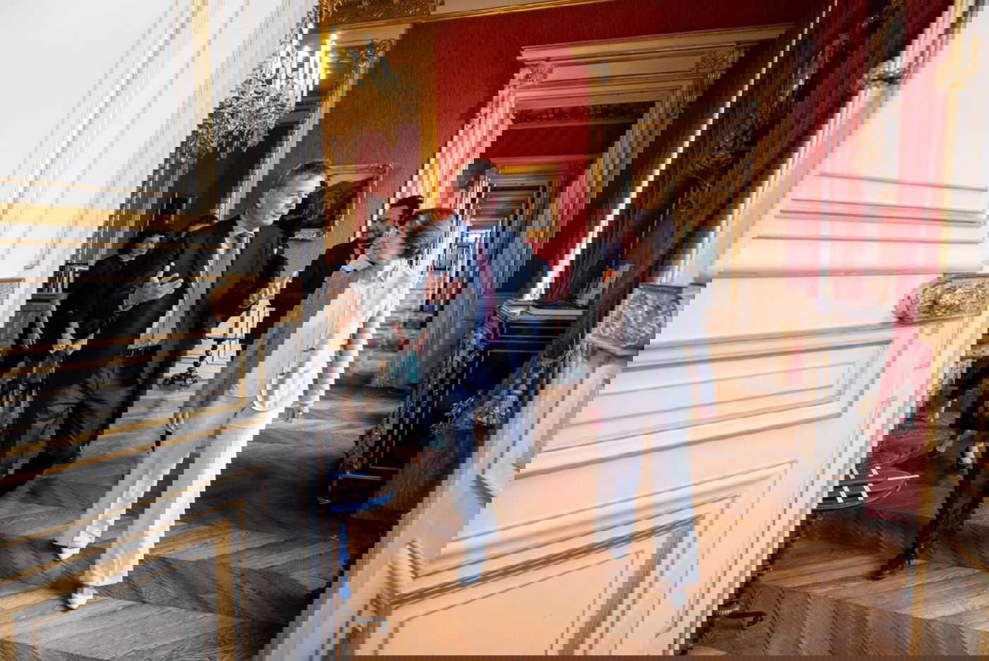 שרת החוץ של צרפת בפגישה עם ראש אונר"א