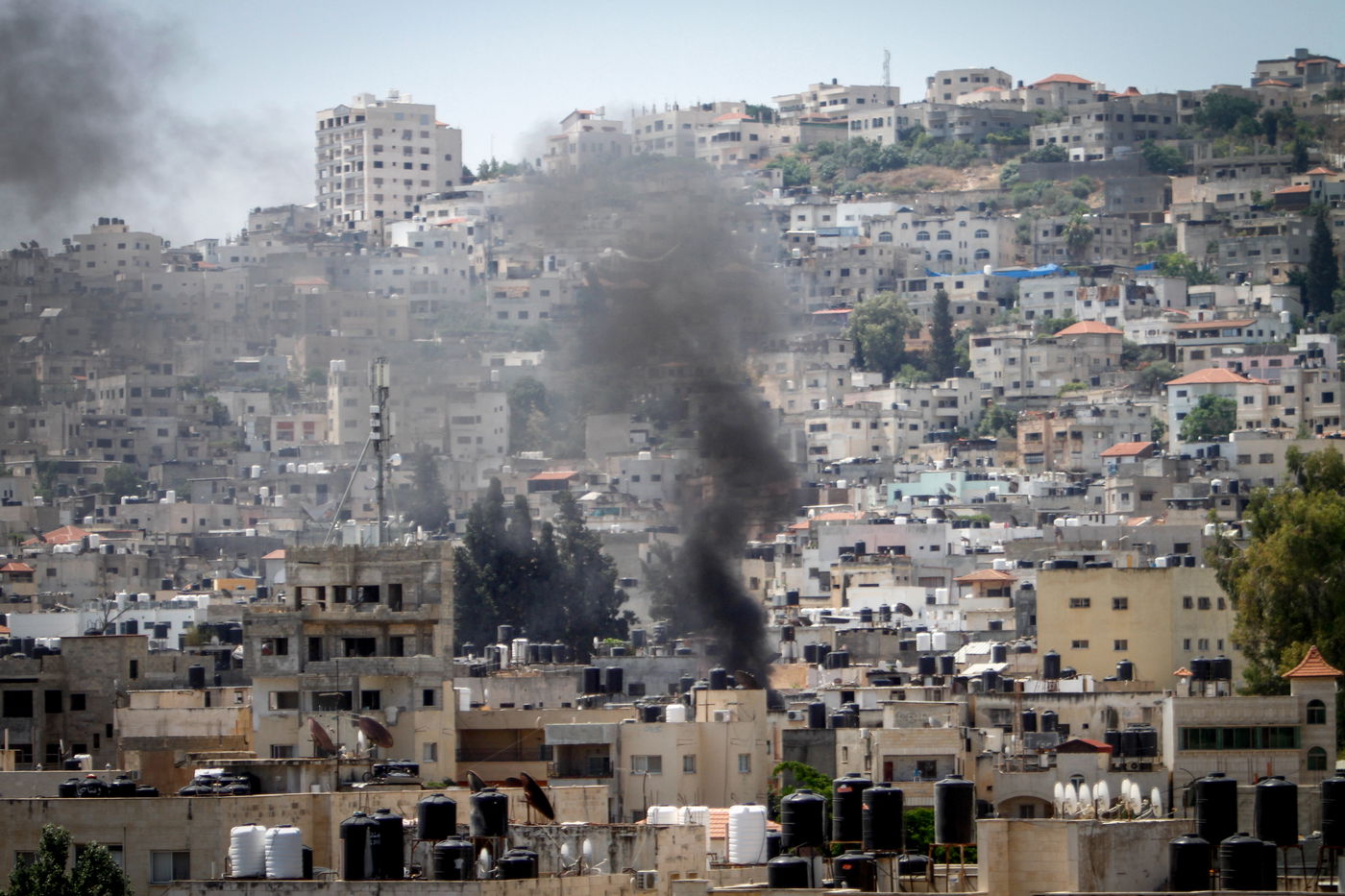 העשן המיתמר מעל ג'נין