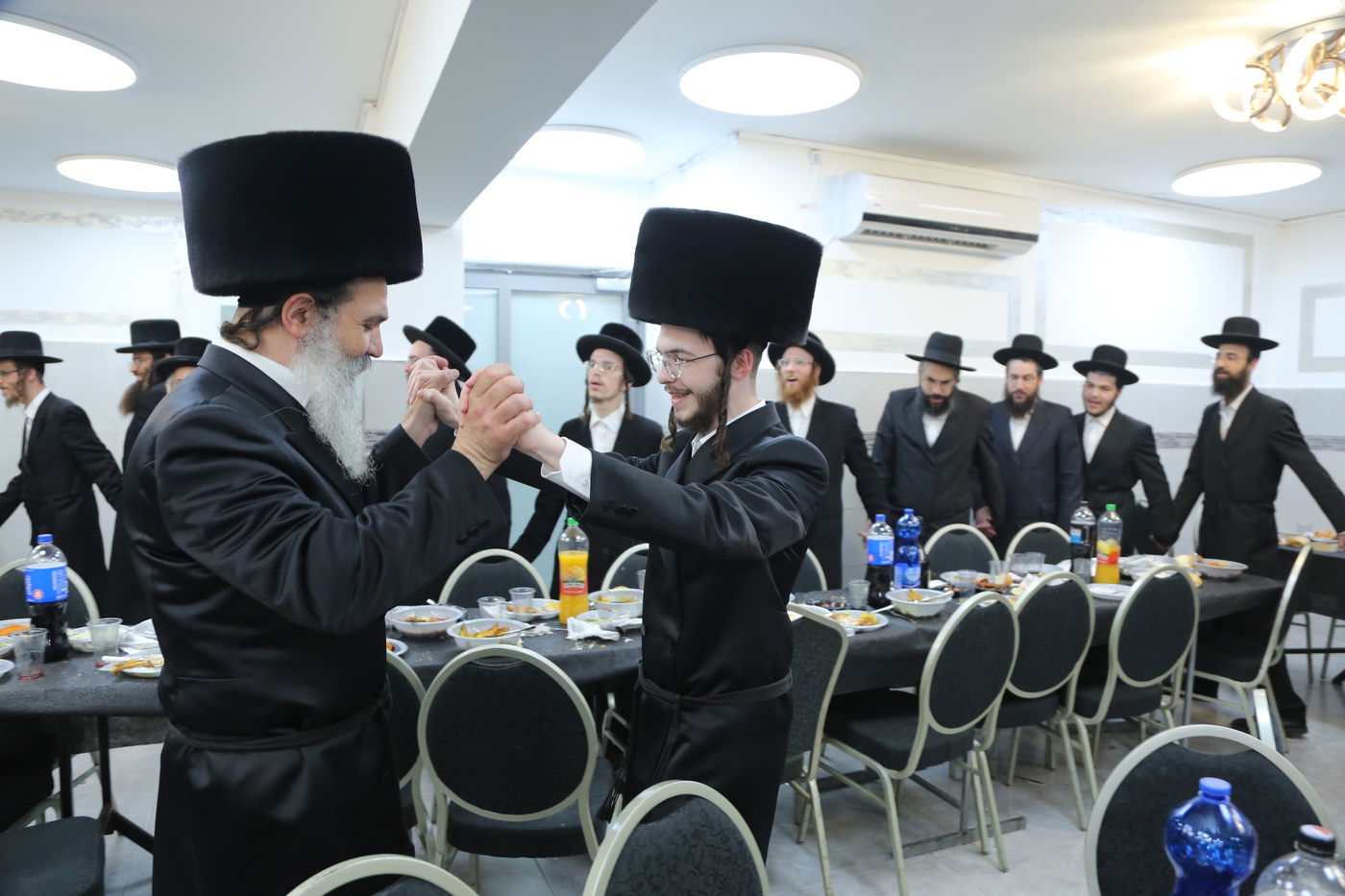 שמחת השבע ברכות לבן הרב אליהו ישראל אשלג | צפו