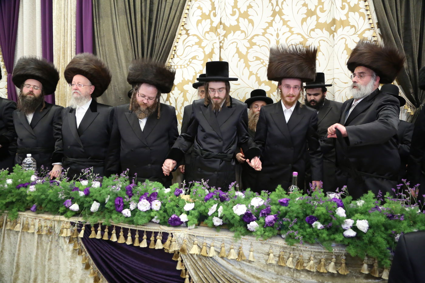 שמחת נישואי בת הגה"צ מדראהביטש זצ"ל עם בן הרב שמואל יאקאב