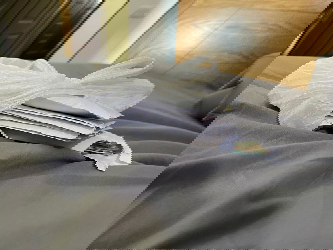 כספי טרור ותחמושת שנתפסו על ידי לוחמי סיירת נח"ל