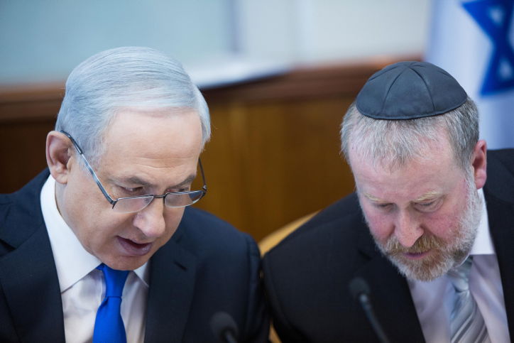 מנדלבליט כמזכיר הממשלה לצד נתניהו