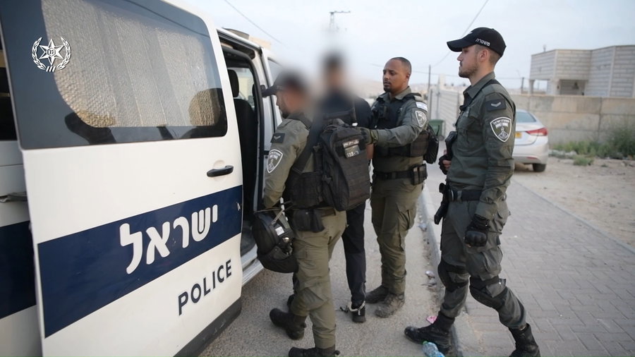 מעצר וחיפוש בשגב שלום