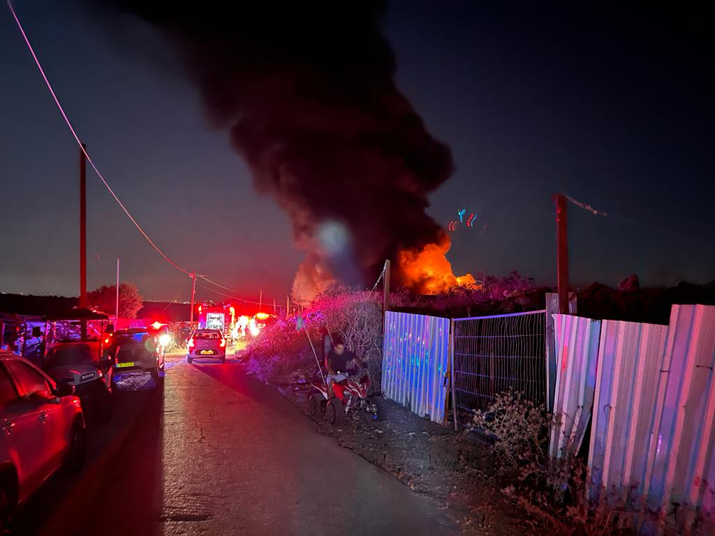 בן 54 נפצע קשה בשריפה במתחם טרקטורונים ואופנועים