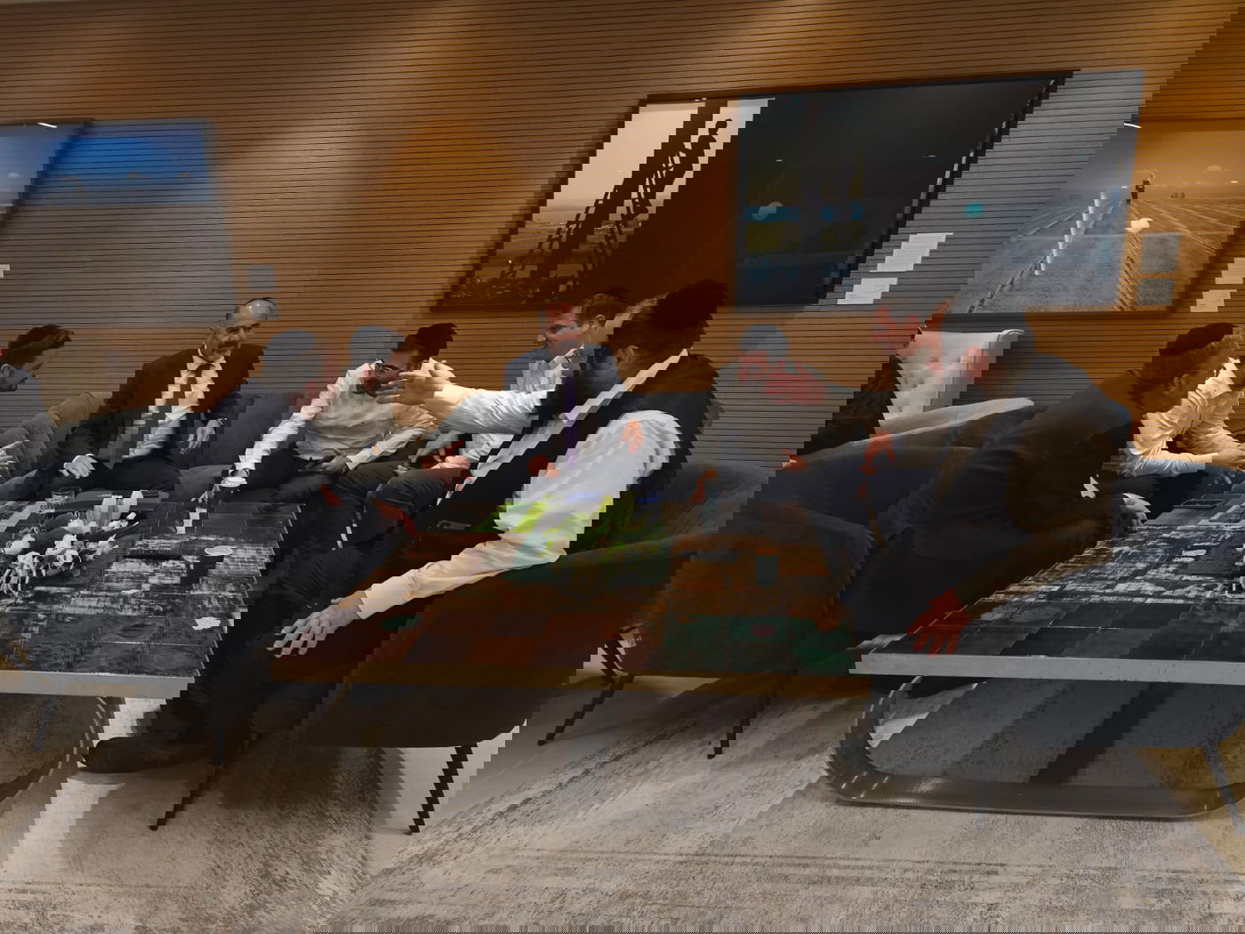 זופניק בכיכר • כל התמונות, הנייעס והחשיפות של השבוע