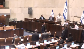 "תרדי למטה, לא להפריע" | כך ח"כ וטורי סילק את היועמ"שית