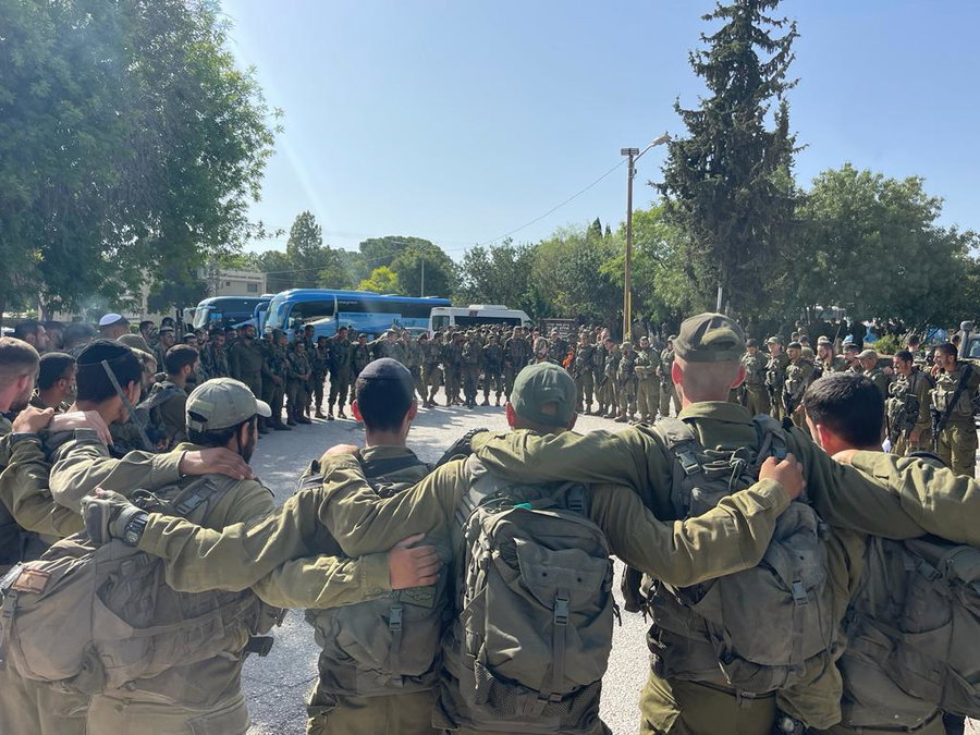 חיילי נצח יהודה בטקס • צפו