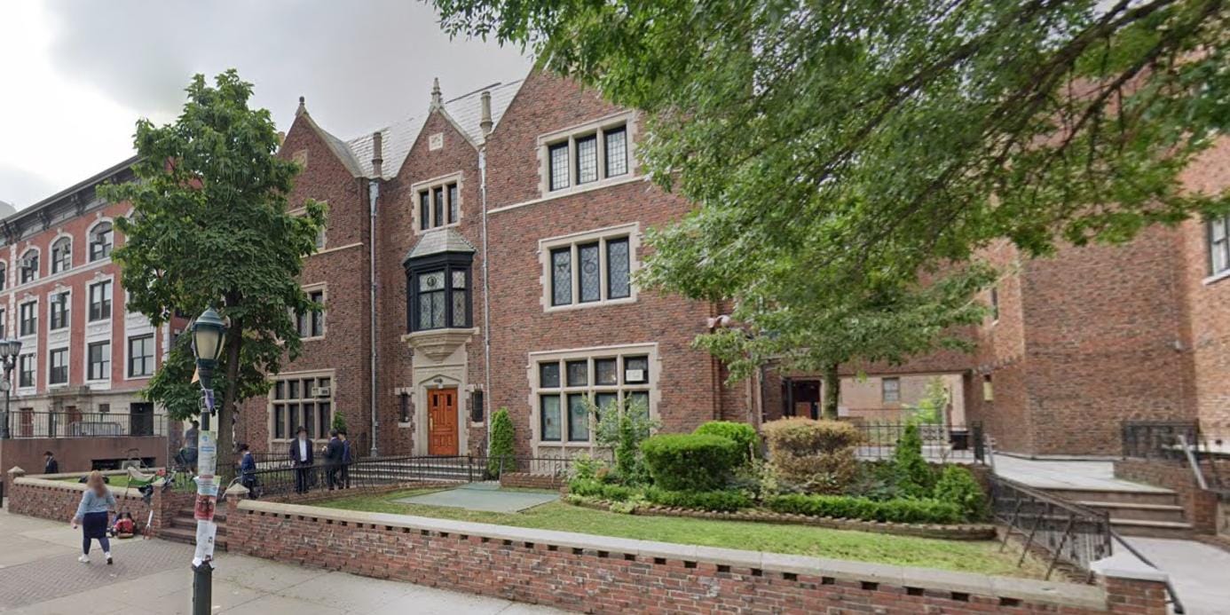 מרכז חב"ד בקראון הייטס