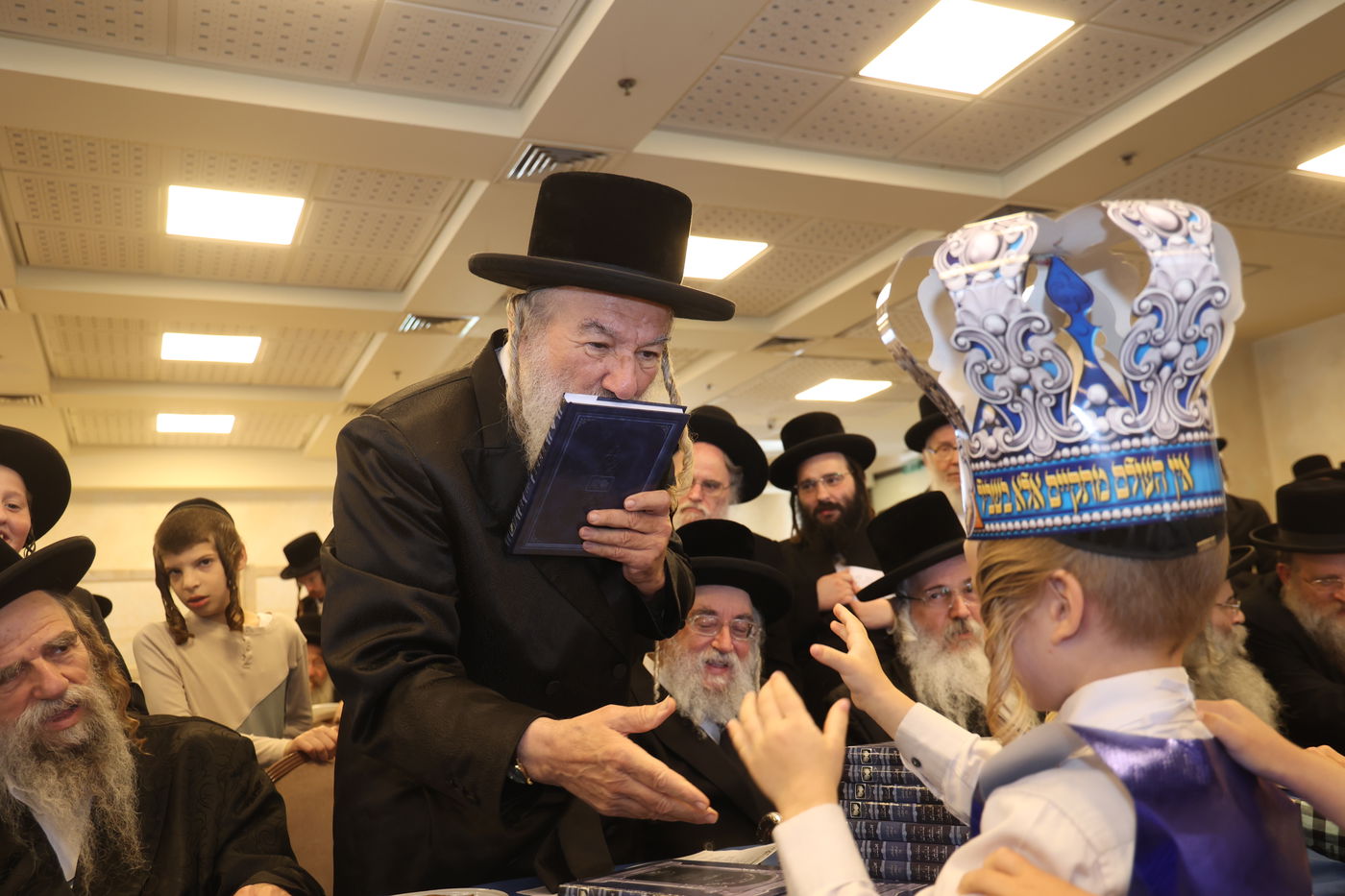 'חומש סעודה' בת"ת 'מתיקות התורה' בבית שמש | צפו