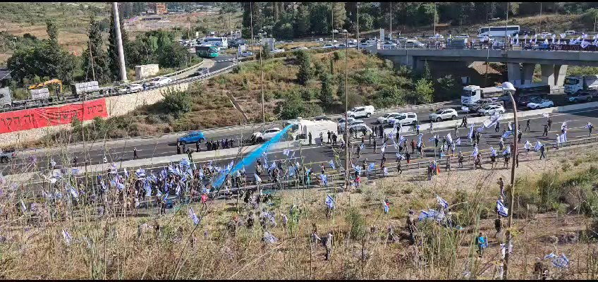 מכת"ז פועל בכביש 1, הבוקר