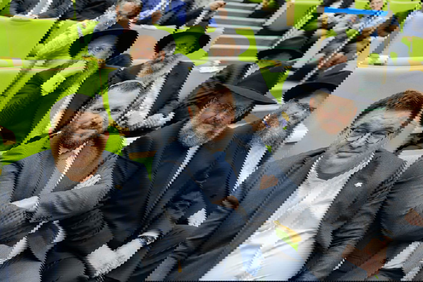 בצל הסערה: הקואליציה והאופוזיציה שילבו כוחות