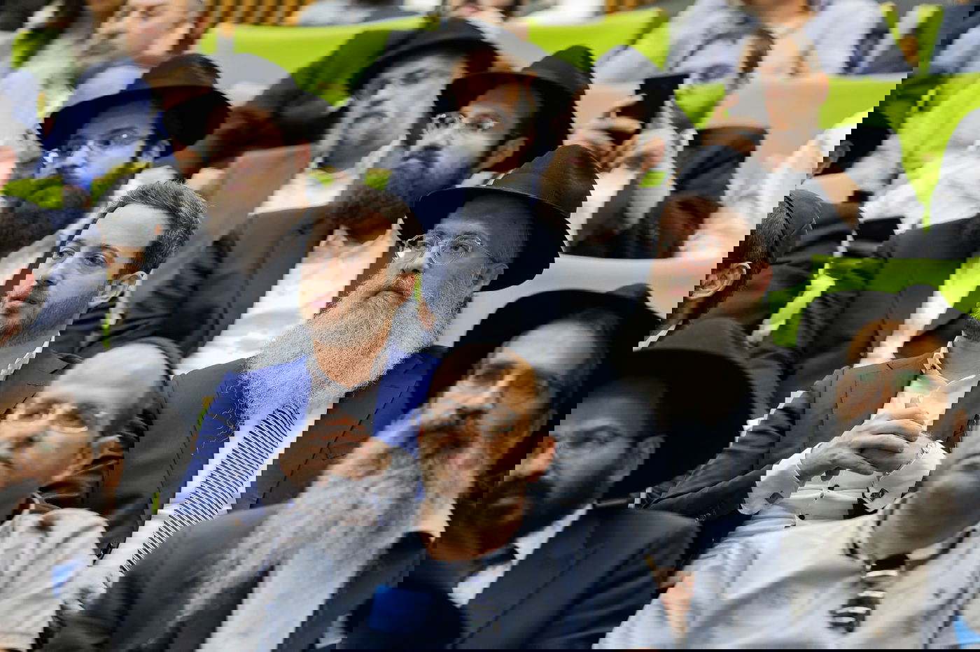 בצל הסערה: הקואליציה והאופוזיציה שילבו כוחות