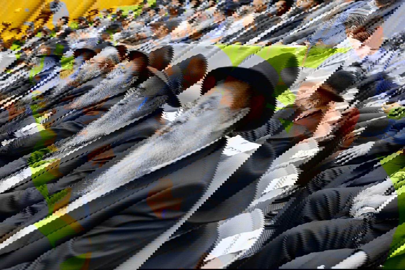 בצל הסערה: הקואליציה והאופוזיציה שילבו כוחות