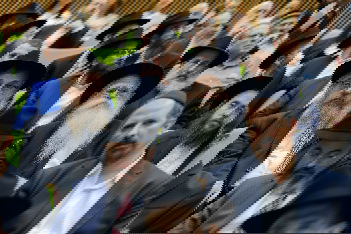 בצל הסערה: הקואליציה והאופוזיציה שילבו כוחות