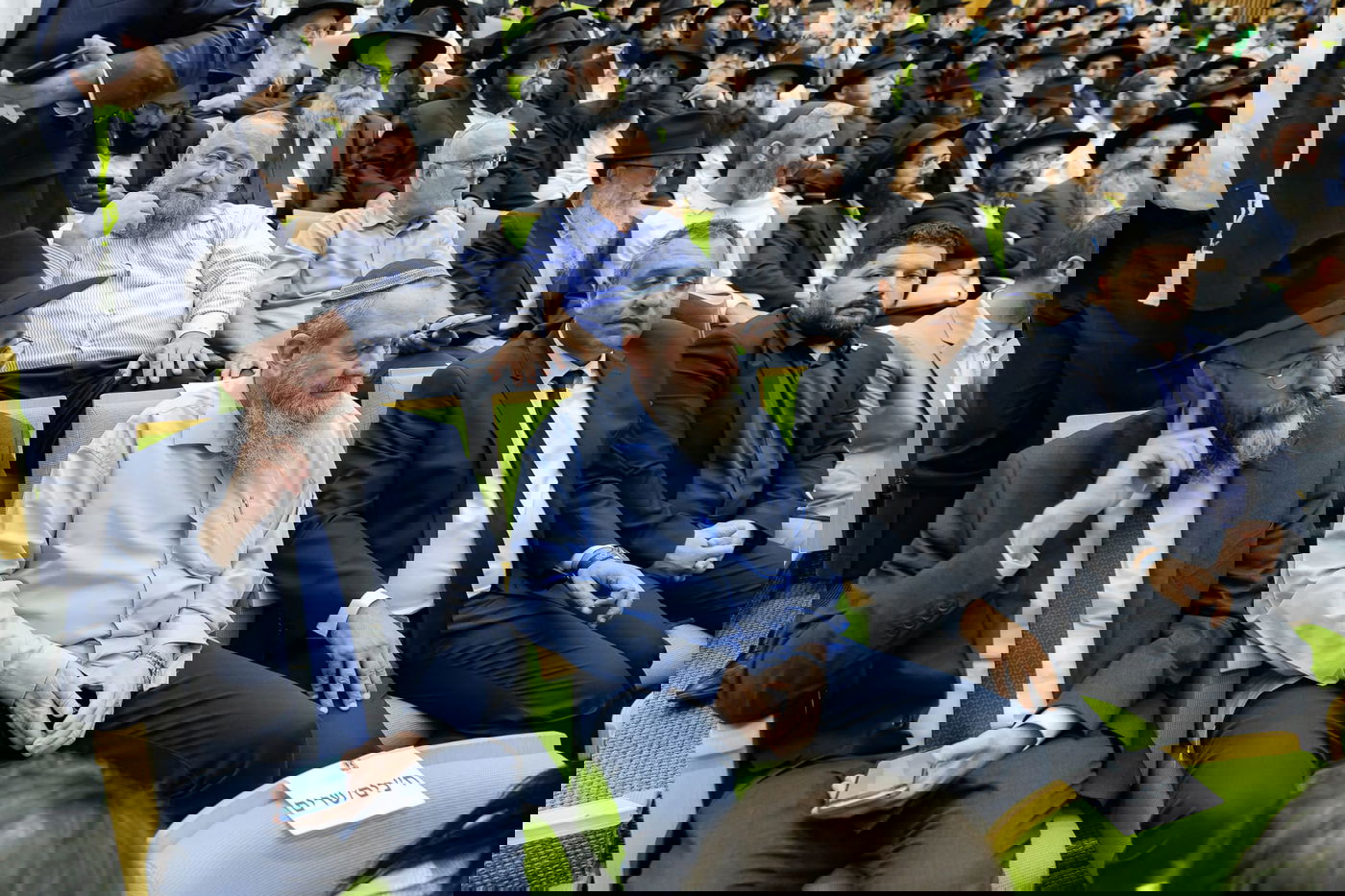 בצל הסערה: הקואליציה והאופוזיציה שילבו כוחות