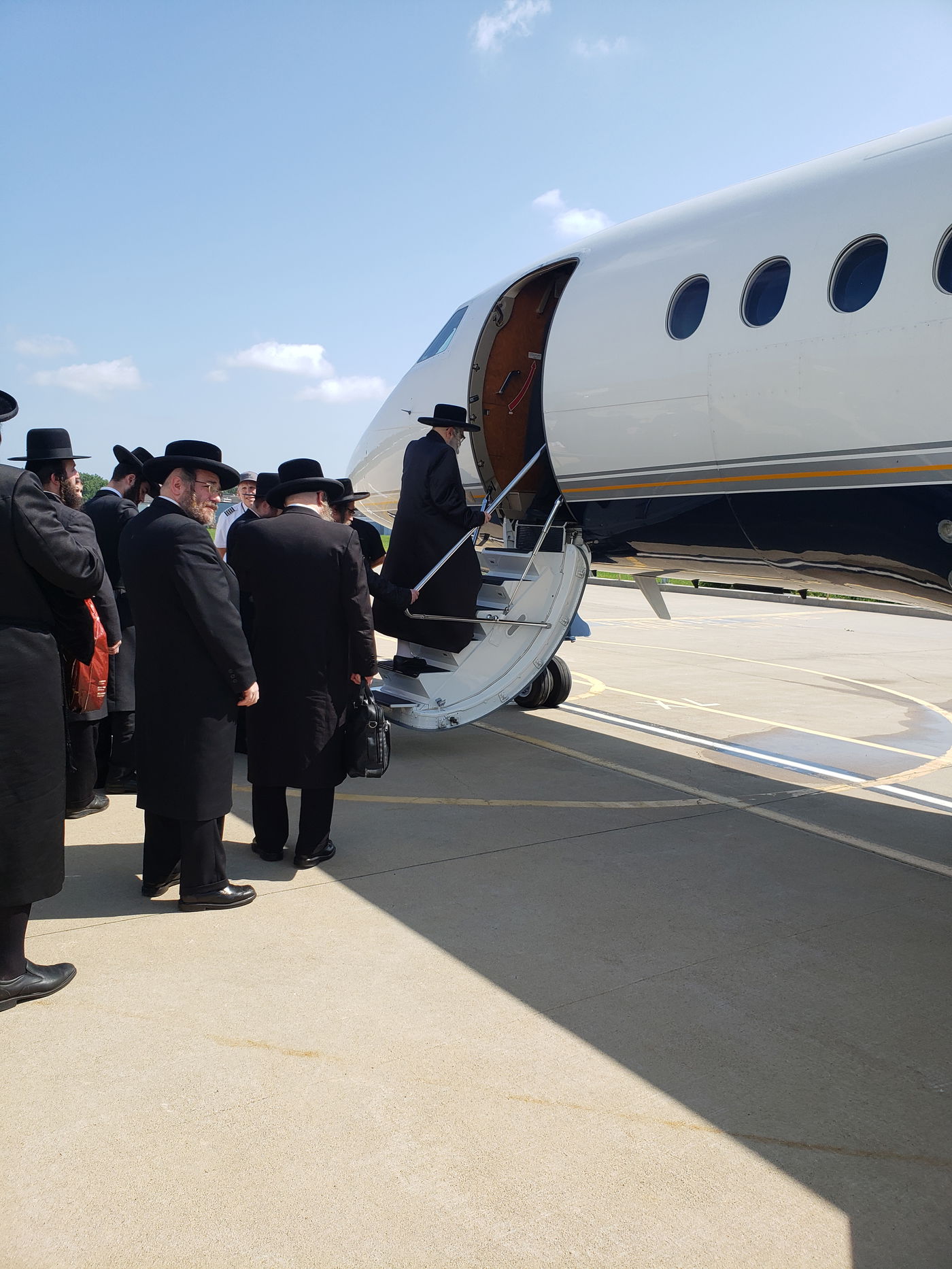 האדמו"ר מסאטמר ביקר במשחטה בפאסטוויל איווה | תיעוד