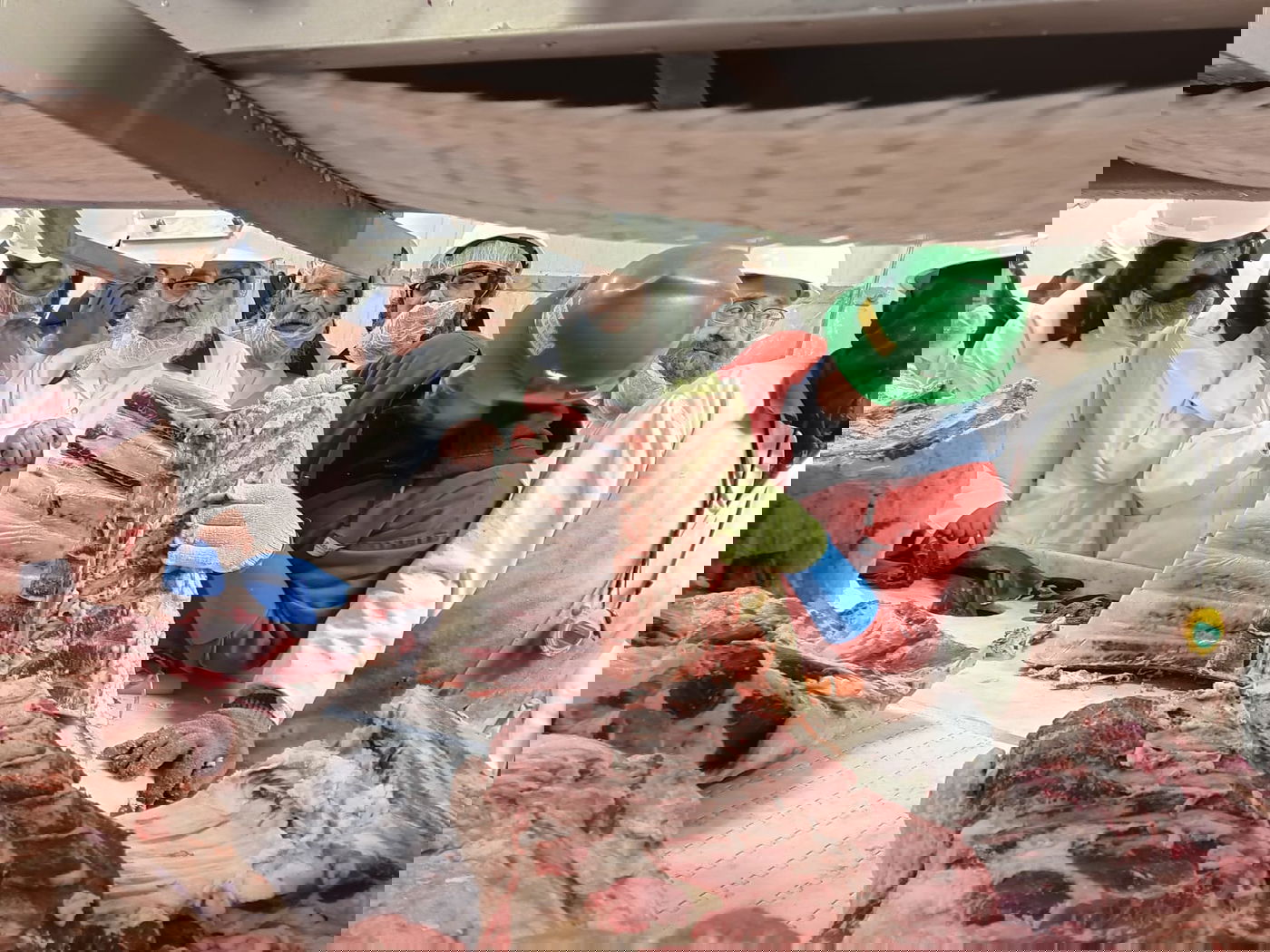 האדמו"ר מסאטמר ביקר במשחטה בפאסטוויל איווה | תיעוד