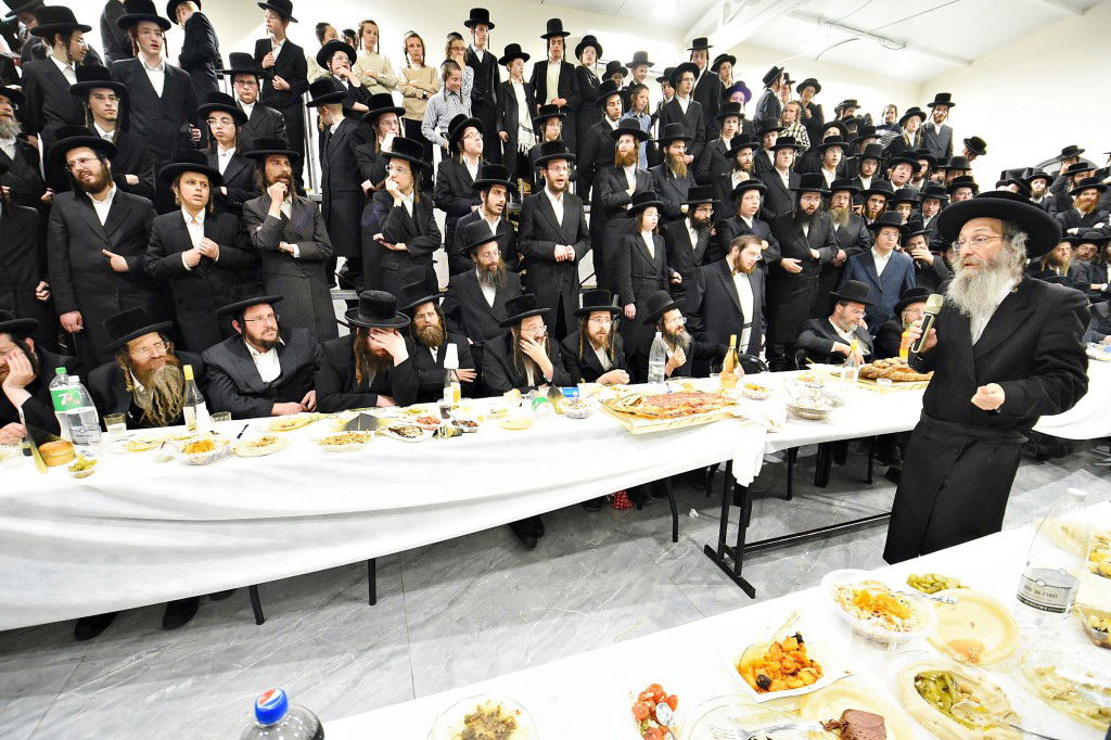 בראשות ר' מיילך: ההילולה לרבי שלמה מקרלין | תיעוד