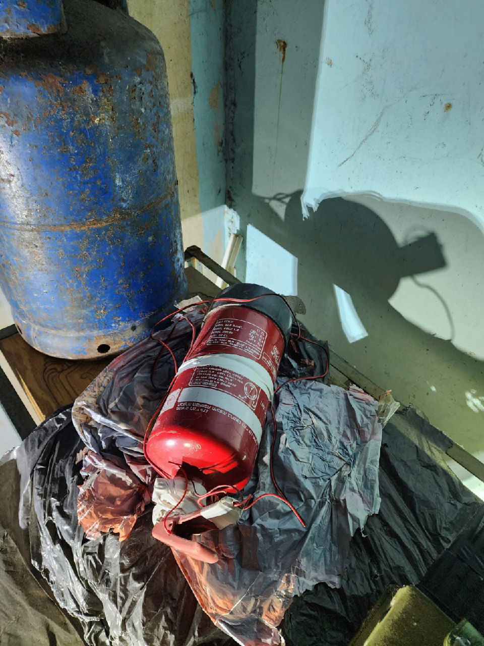 תשעה מבוקשים נעצרו ביהודה ושומרון; הלוחמים ספגו ירי ואבנים