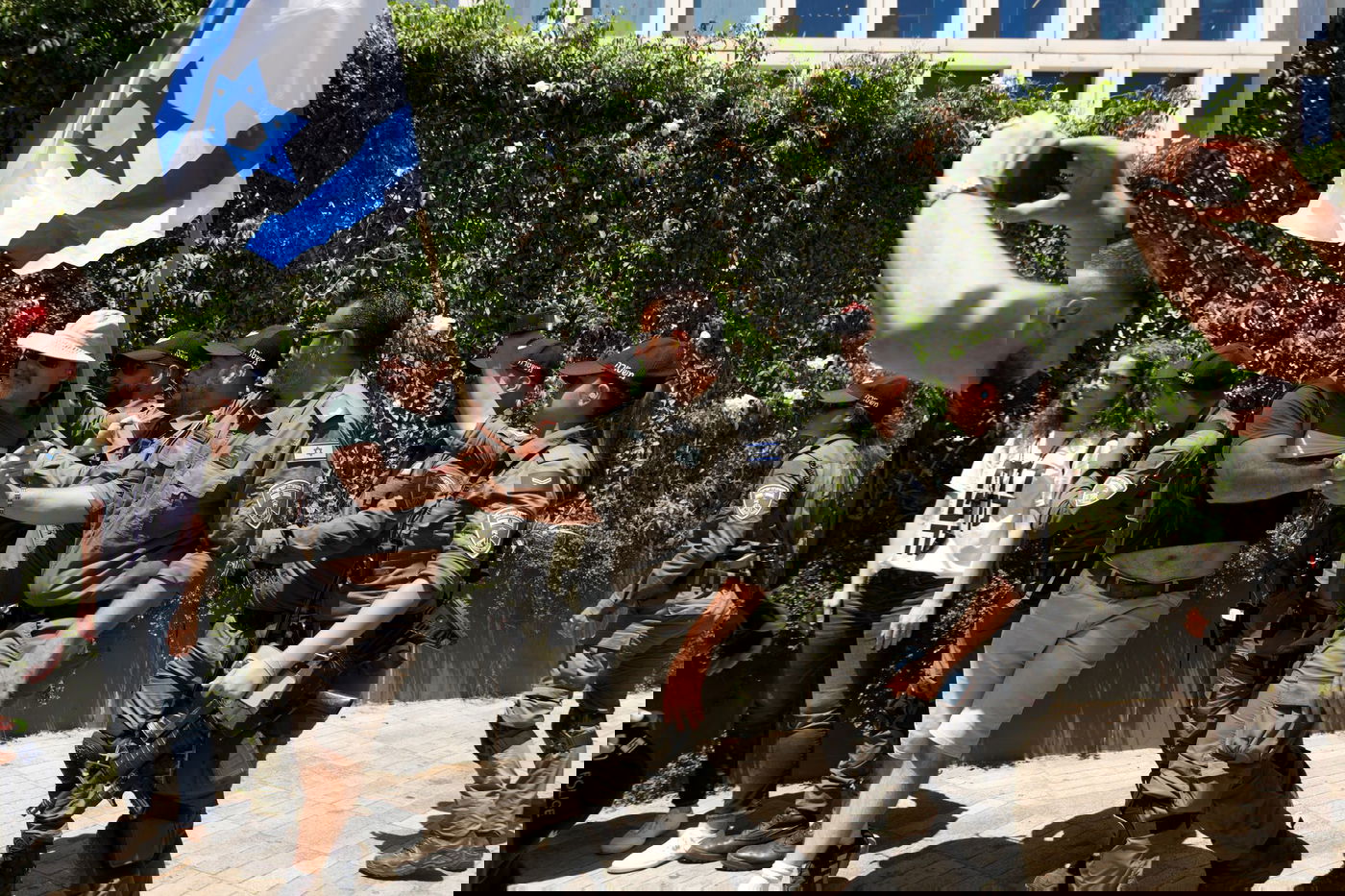 77 מפגינים נעצרו במהלך "יום השיבוש" ו-3 שוטרים נפצעו; קצין באמ"ן תקף שוטר ונעצר