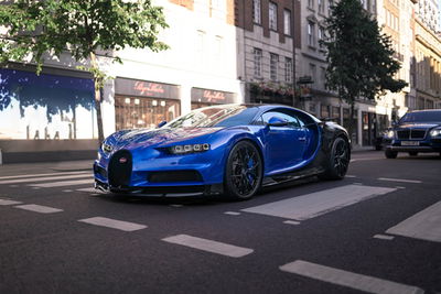 בוגאטי שירון 