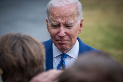 העיתון תוקף: "יחסו של ביידן לישראל - גרוע מהיחס לאיראן"