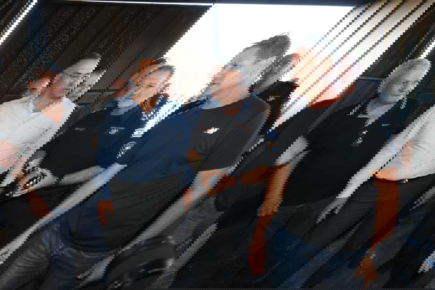 ארבעה סוסים נהרגו בהצתת מתבן; המפכ"ל וראש המועצה הגיעו לזירה