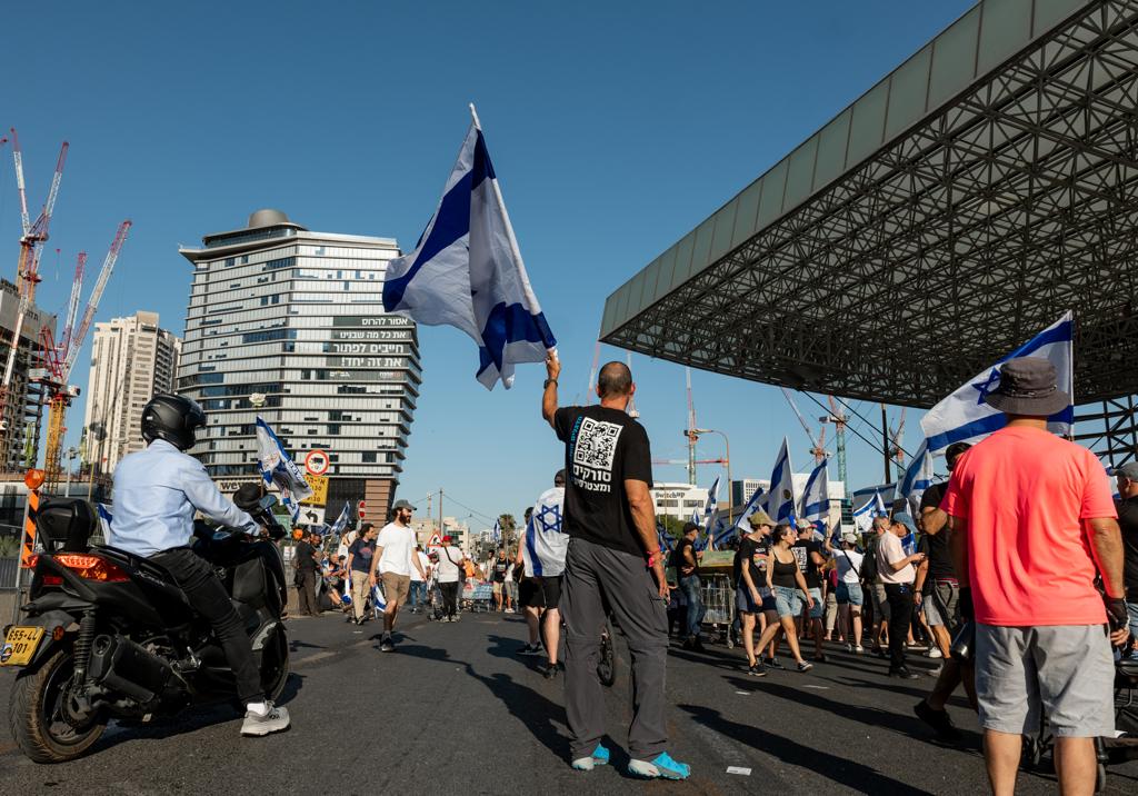 אחרי ההפגנות: תנועת הרכבות הושבתה | 45 מפגינים נעצרו מהבוקר