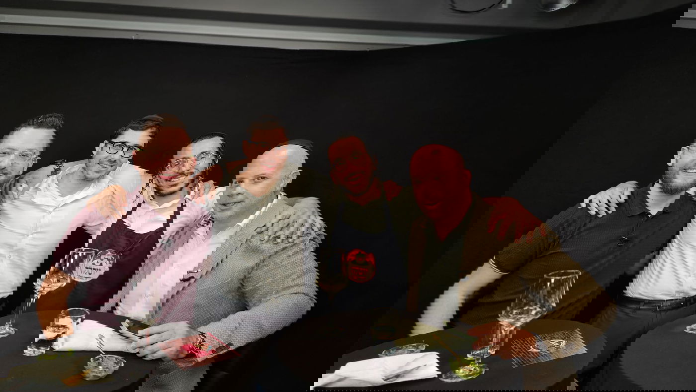 אירוח, שיחה וקולינריה | ארי גוטהלף מארח את מנחם טוקר • צפו בתוכנית