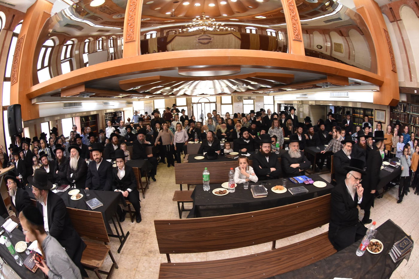 ילדי כיתה ו' בחיידר לעלוב בבני ברק נבחנו על משניות שבת