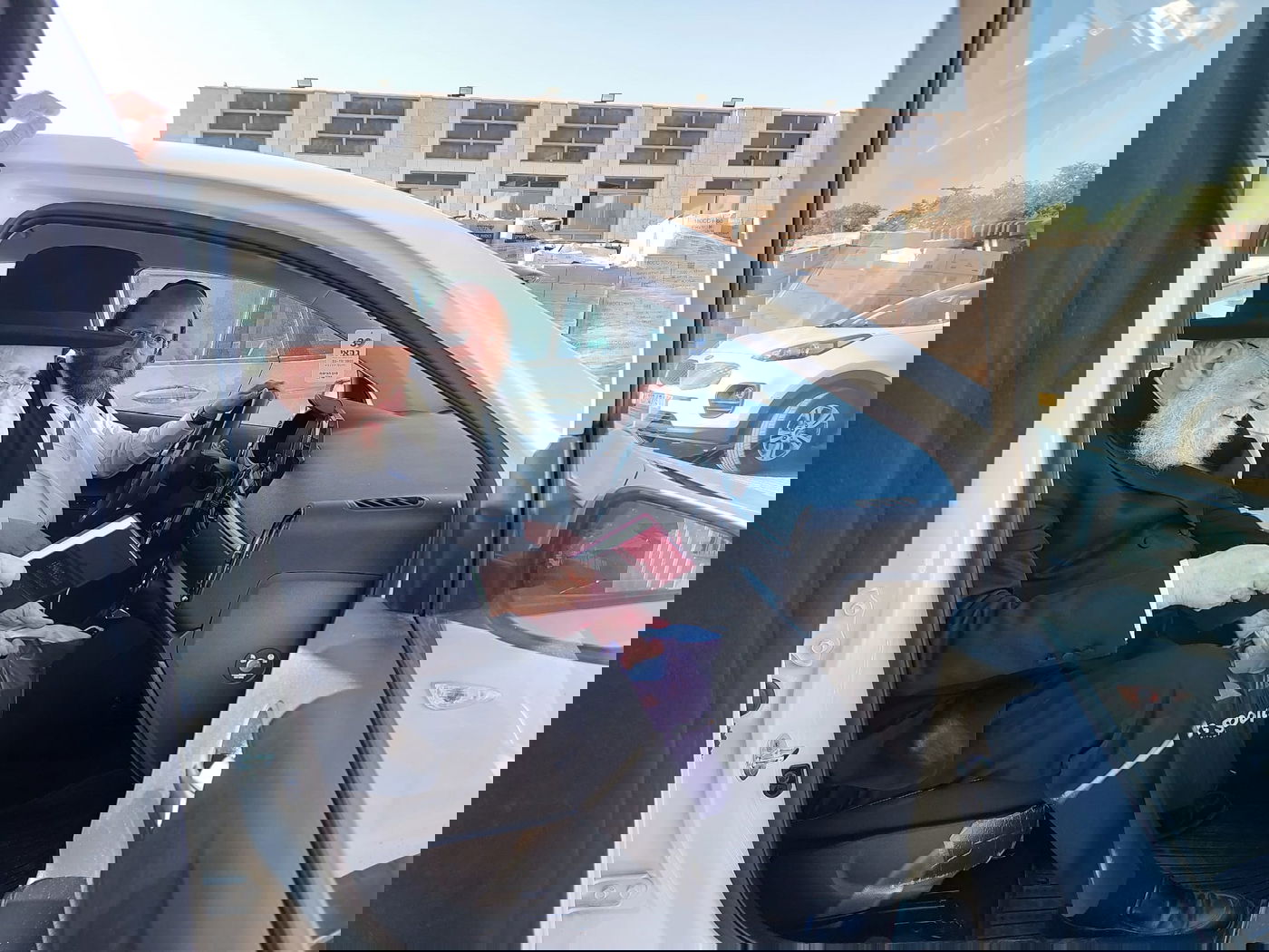 זופניק בכיכר • כל התמונות, הנייעס והחשיפות של השבוע