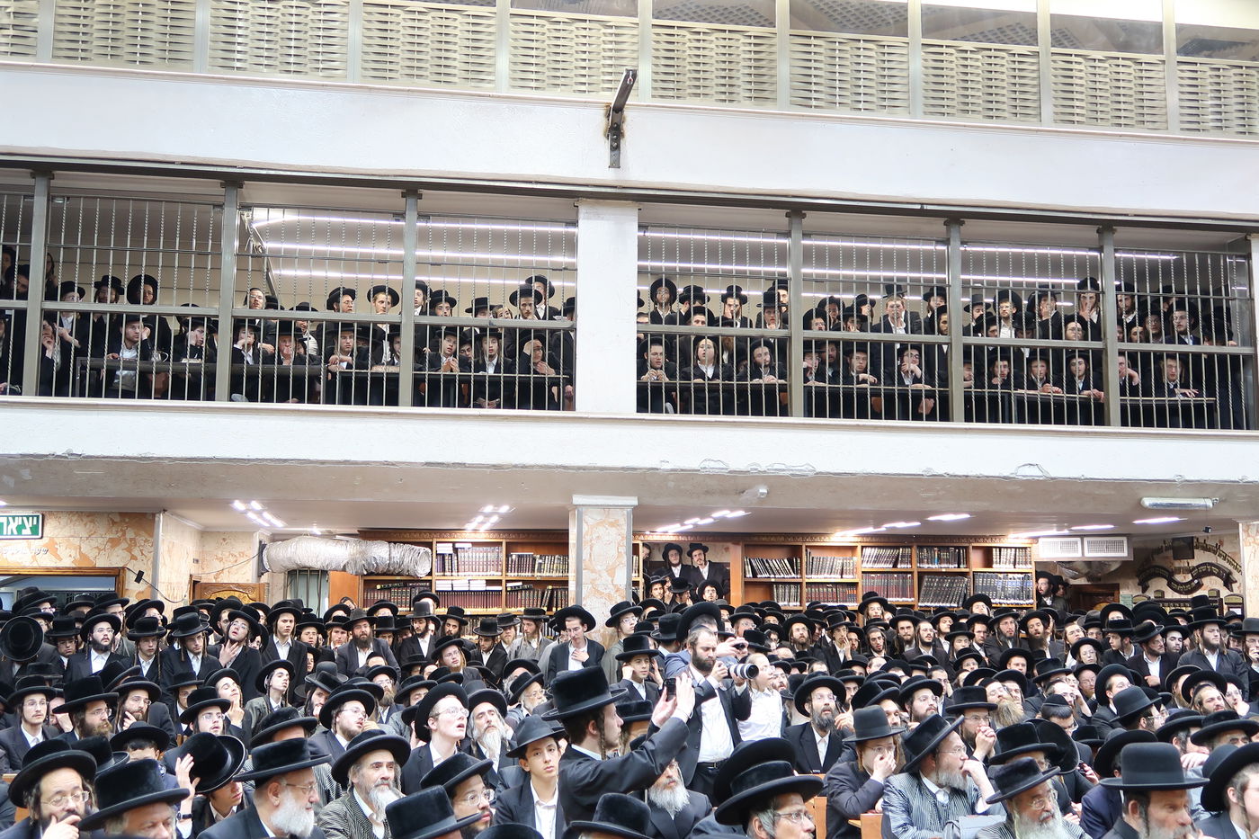 דרמה בעדה החרדית: הראב"ד הוכתר לגאב"ד הבד"ץ, במהלך הספד בבית המדרש דושינסקיא