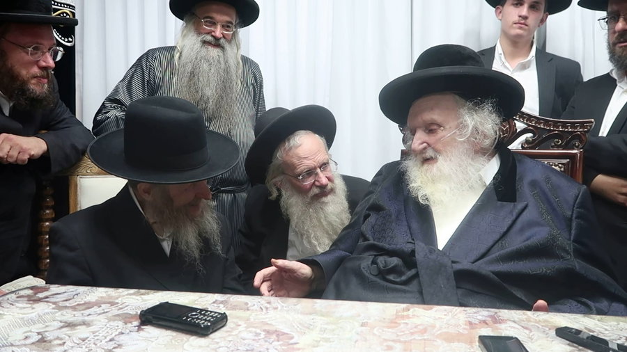 צפו בתיעוד