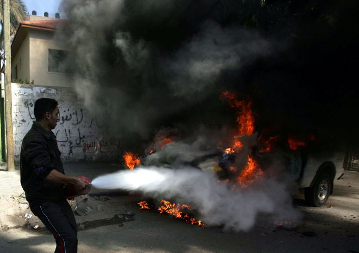 המכונית התפוצצה