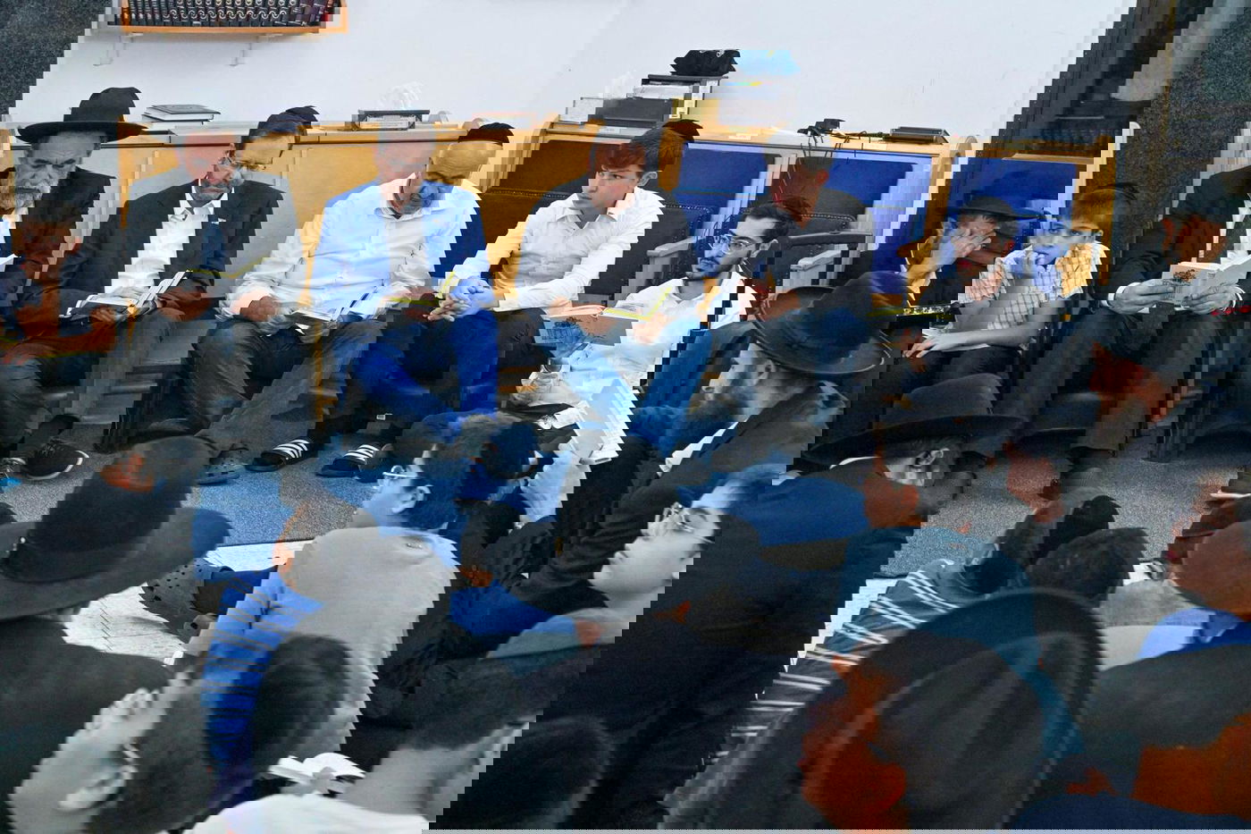 הרצוג, הלילה