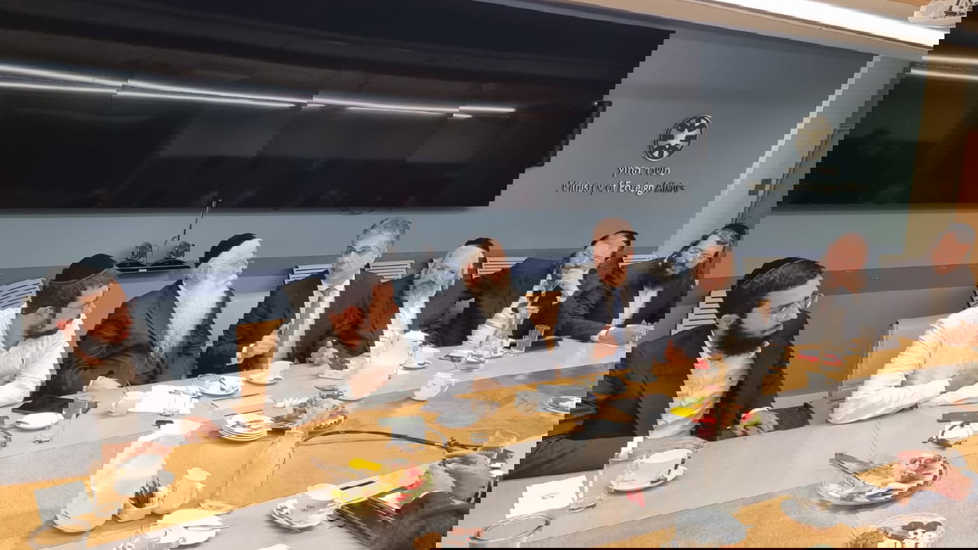 שר החוץ התחייב: "גם השנה ייסעו עשרות אלפי ישראלים לאומן; פועלים מול הרשויות"