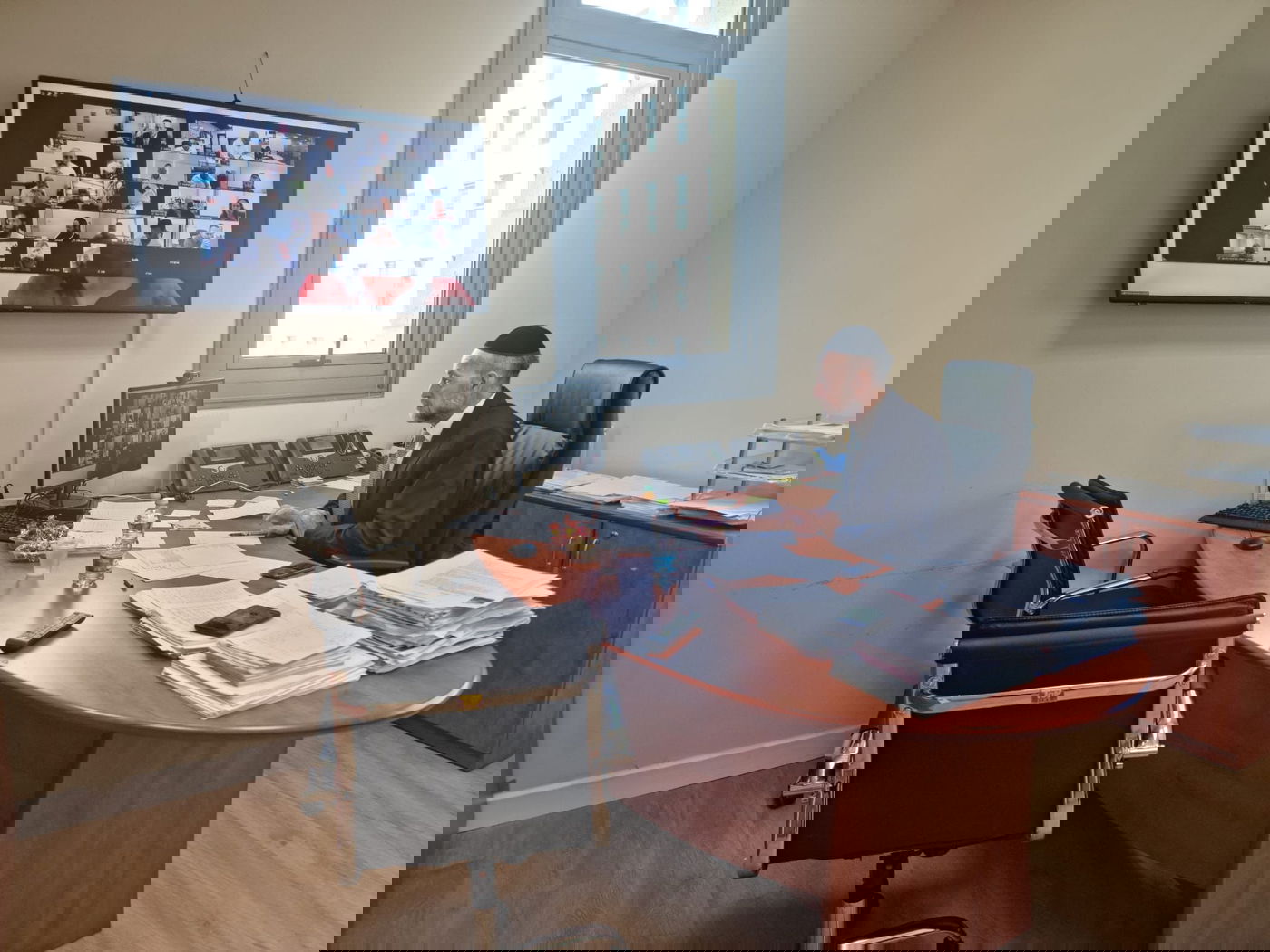 אורי מקלב בשיחת הזום