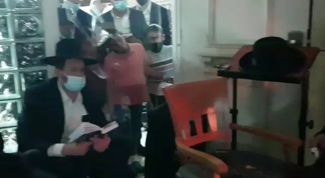 חכם שלום כהן זצ"ל באמירת הקינות