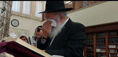 הרב עמאר מקונן על חורבן הבית