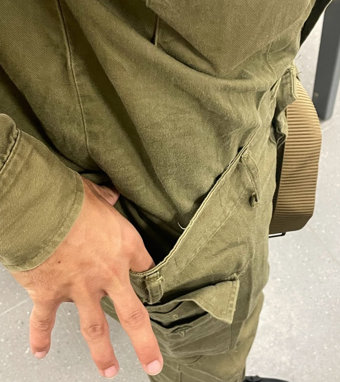 "קצת גדול אבל זה מה יש" אמר לו המפקד