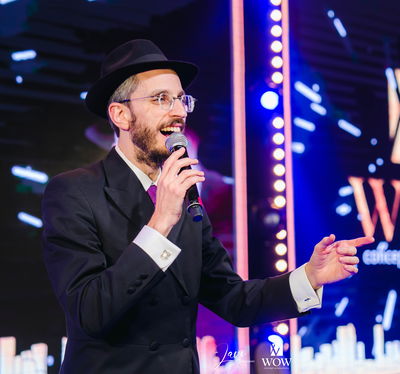 שמחה פרידמן מחדש את הניגון החב"די המקפיץ: "ניגון לרקוד איתו"