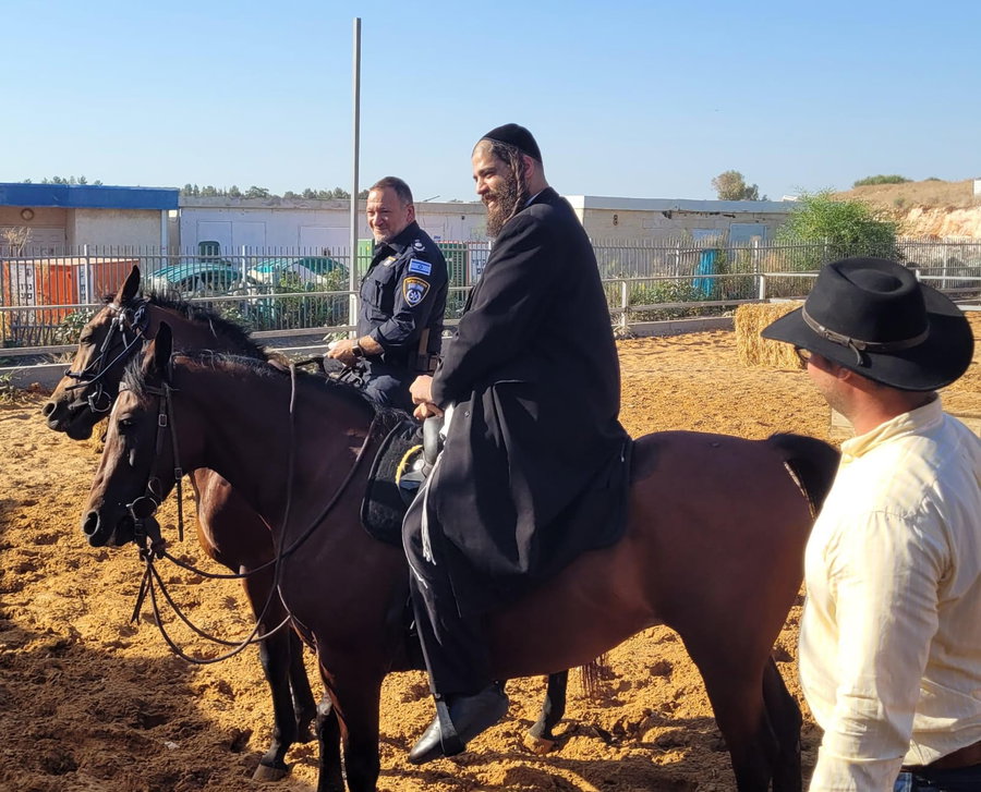 ישראל פרוש וקובי שבתאי